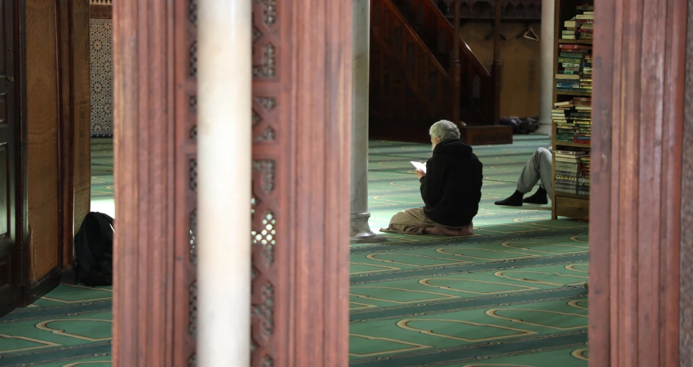 French Muslims of Arab origin feel their faith is viewed negatively: Poll
