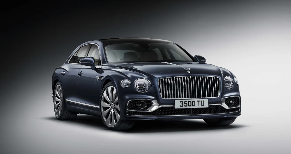 REVIEW: Effortless English Class: The Bentley Flying Spur 2020