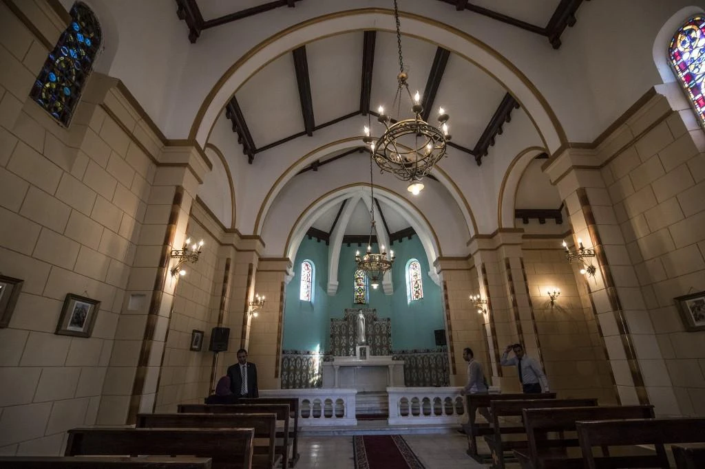 Egyptian church suspends all services for a month due to COVID-19