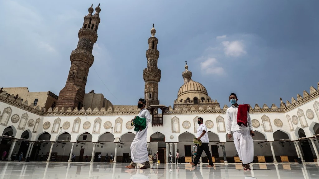 The coronavirus vaccines would cover up to 20 percent of Egypt’s needs particularly for frontline health workers and those most vulnerable to the disease. (AFP file photo)