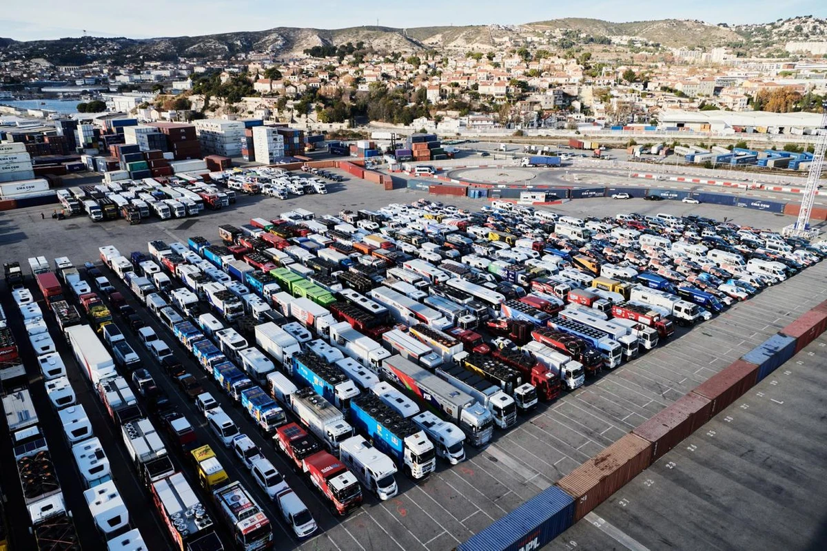 Hundreds of vehicles begin journey from France to Saudi Arabia for Dakar Rally