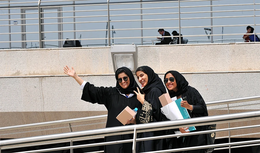 Saudi students gesture during the second International Conference and Exhibition on Higher Education, in Riyadh, on April 19, 2011. (AFP/ File photo)