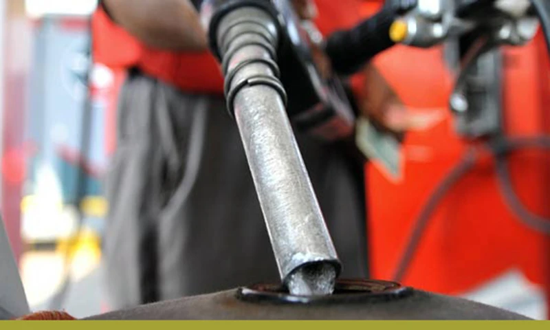 The upward momentum in oil prices is driven by improving market sentiment amid optimism regarding the coronavirus (COVID-19) vaccine. (AFP/File Photo)