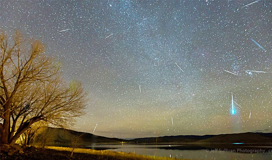 The Geminid meteor shower is expected to peak on Dec. 13-14, raining down up to 120 meteors per hour in one of the brightest displays viewed from Earth. (Social media)