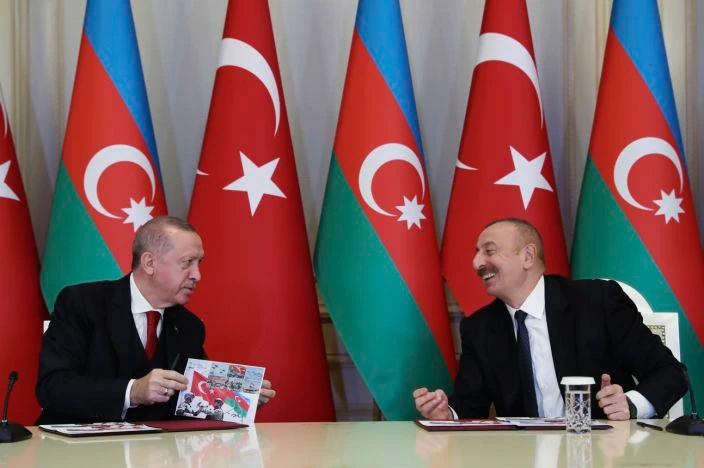 How a poem could spark a new Iran-Turkey conflict