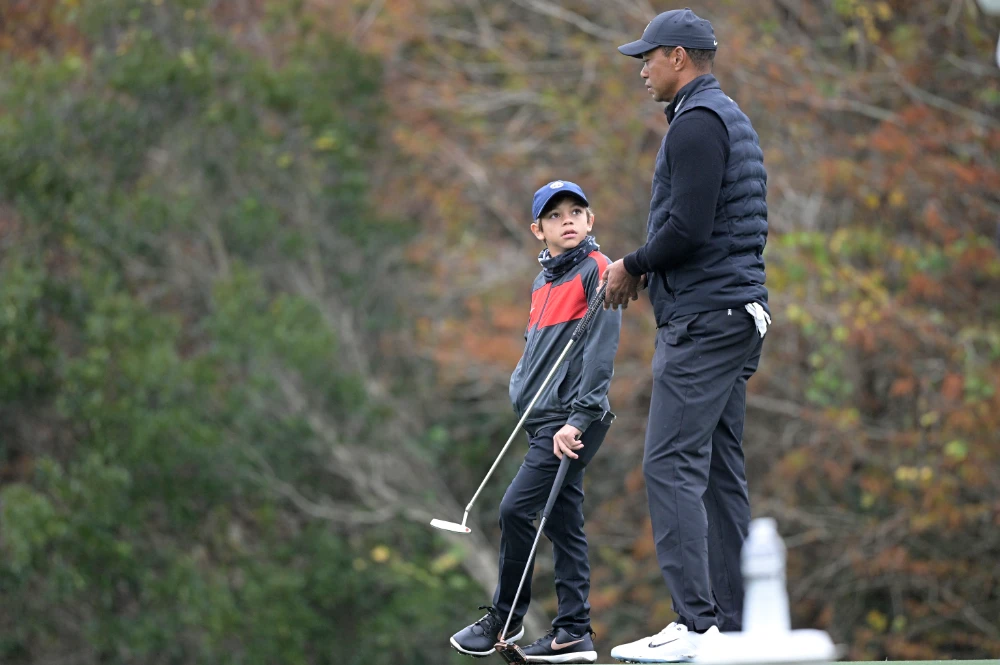 From father to son, Tiger Woods looking only for enjoyment