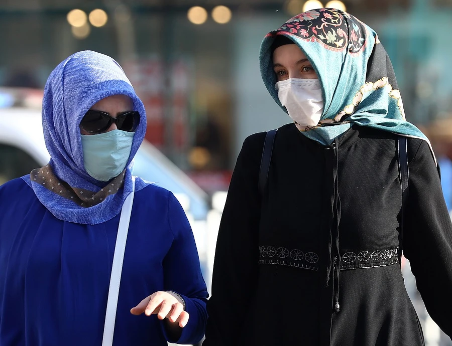 Women make up majority of 800m unbanked Muslim population