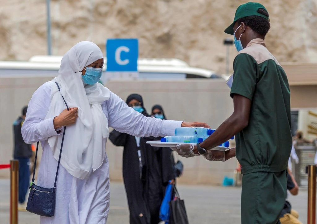 The Shuqaiq 1 desalination plant will be equipped with reverse osmosis technology and will have a daily capacity of 400,000 cubic meters. (AFP file photo)