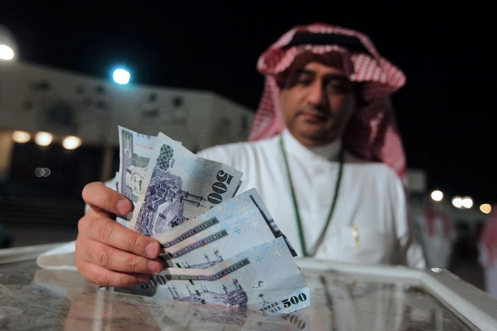 The Zakat collected from companies in Saudi Arabia is transferred to the Social Security Agency, the Deputy Minister of Finance For Budget & Organizational Affairs said. (File/AFP)