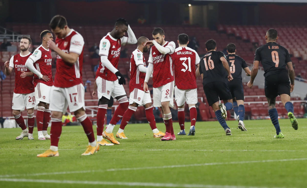 Aubameyang urges young Arsenal players to ‘be patient’