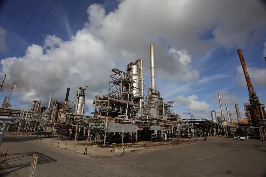 COVID-19 lockdown fears amplified demand worries and provided a weak short-term demand outlook. (File/AFP)