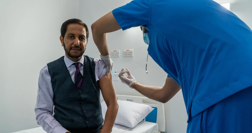 The Health Ministry earlier announced that more than 750,000 people have signed up to receive the vaccine following the launch of a national inoculation campaign last week. (SPA)
