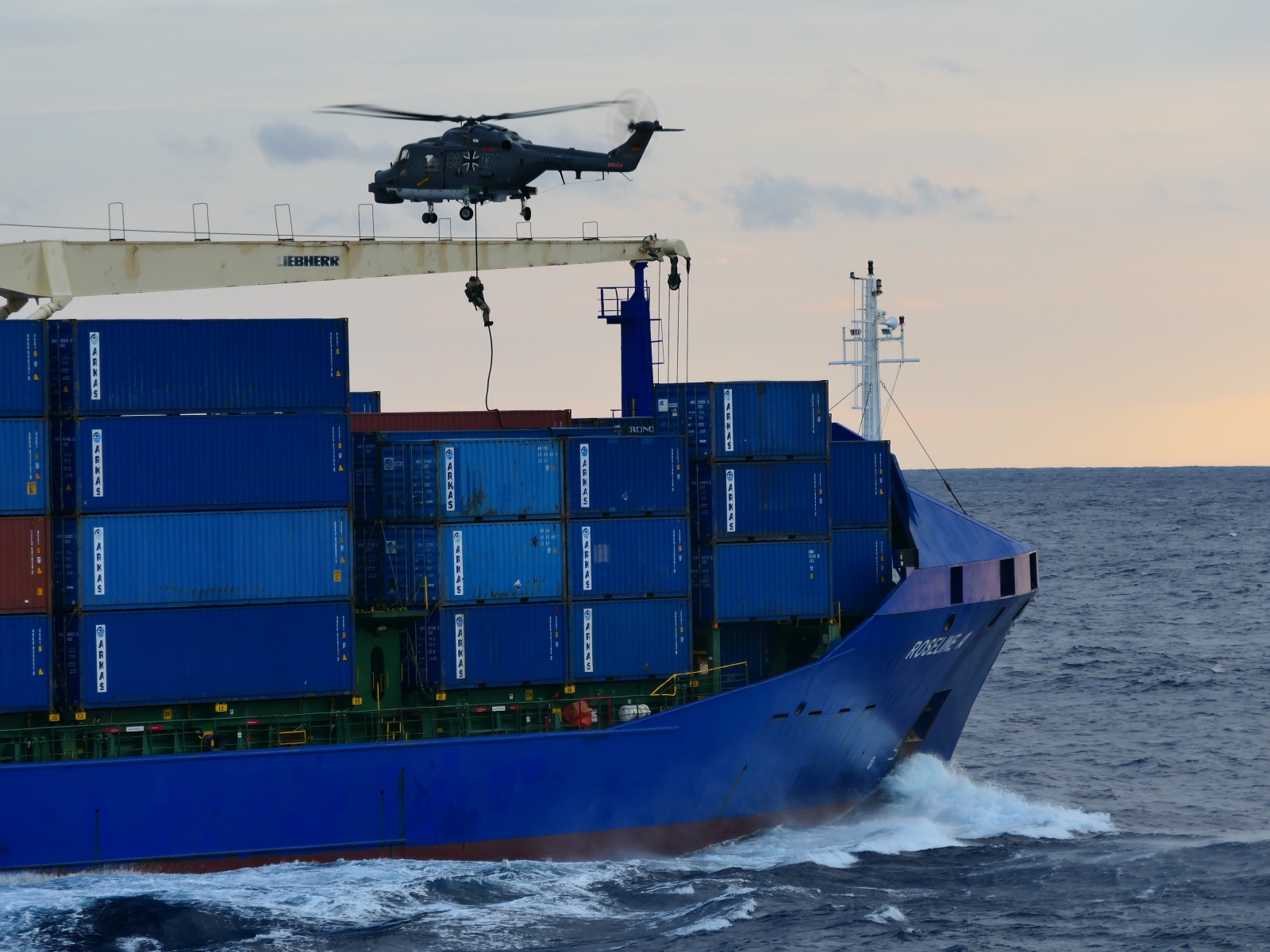 Operation IRINI boards and inspects Merchant Vessel (MV) ROSELINE A, a Turkish-flagged general Cargo vessel. (@EUNAVFOR_MED)