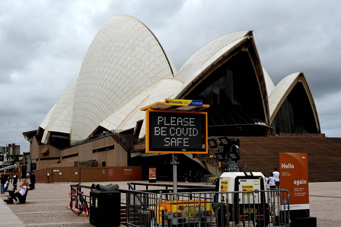 Opera to return to Sydney after virus hiatus