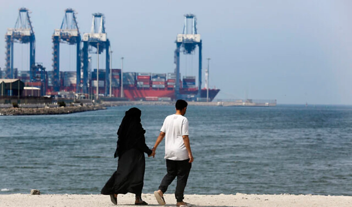 New tariffs for port service in Saudi Arabia took effect on Jan. 1. (AP)