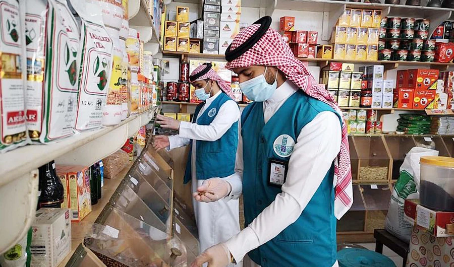 Authorities have also stepped up the sanitization of public sites, markets and streets to prevent the spread of the disease. (SPA)