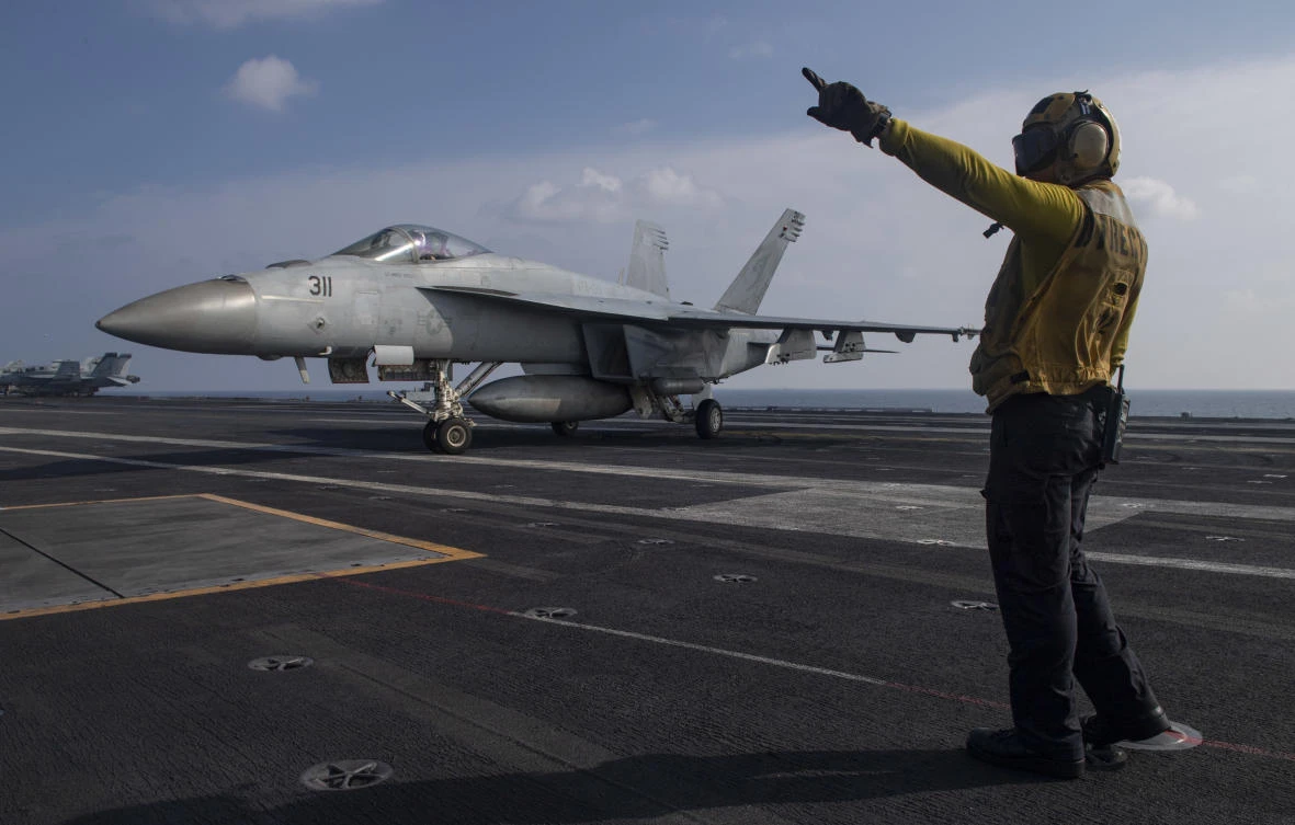 US aircraft carrier to stay in Gulf: Pentagon
