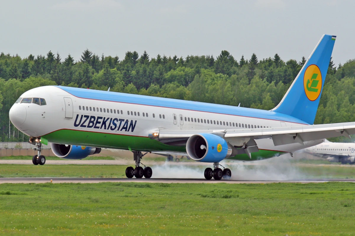 Uzbekistan, Pakistan Consider Organizing Charter Flights to Promote Pilgrim Tourism