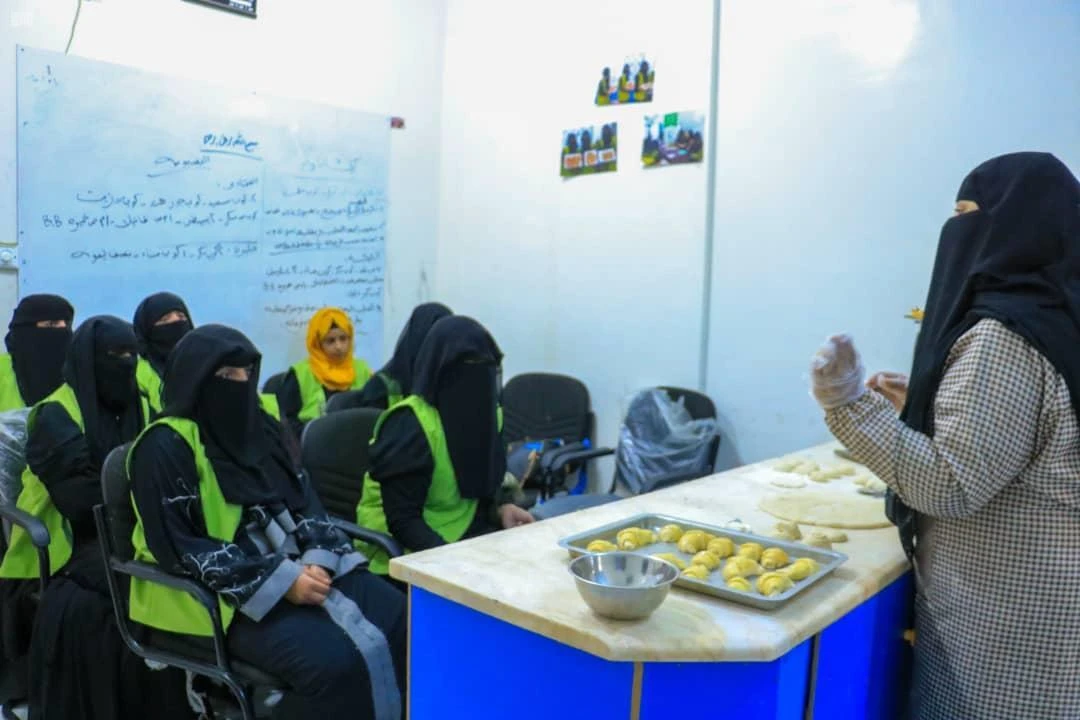 KSRelief center continues to implement the "My Skill Bedi-2" project to improve livelihoods for orphans in Marib, Yemen. (SPA)