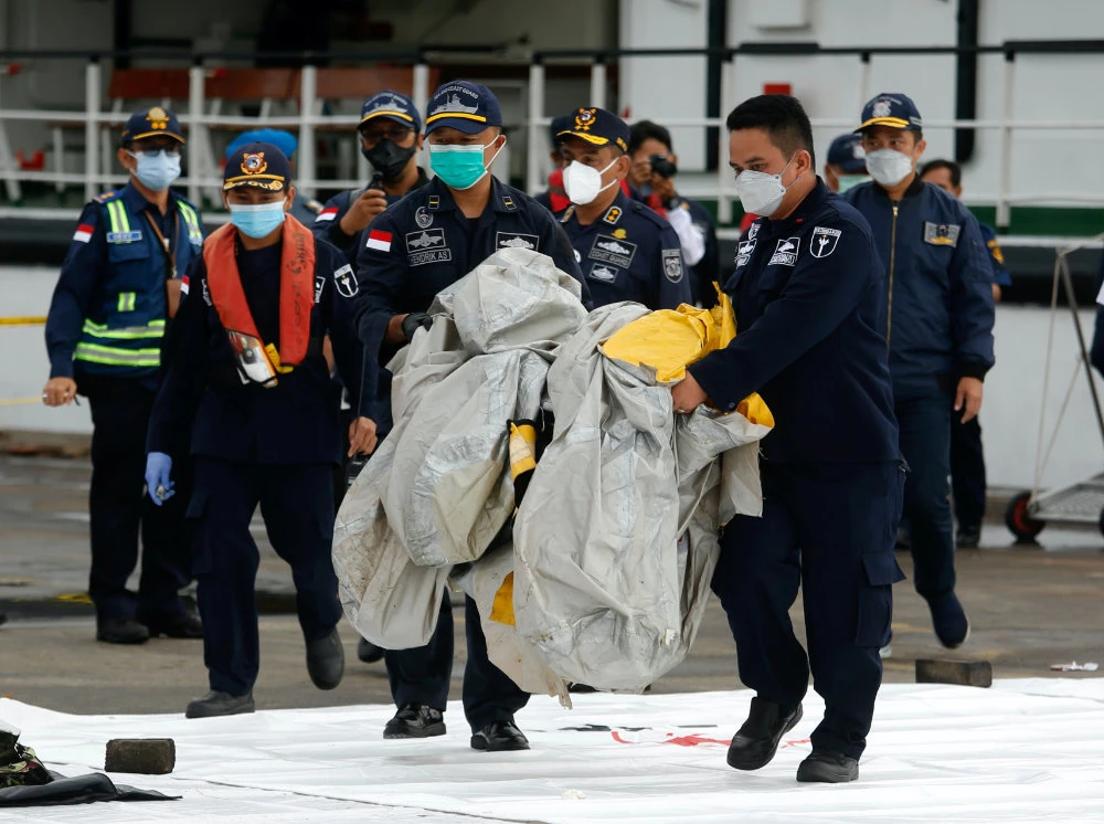 Indonesia locates black box from crashed plane