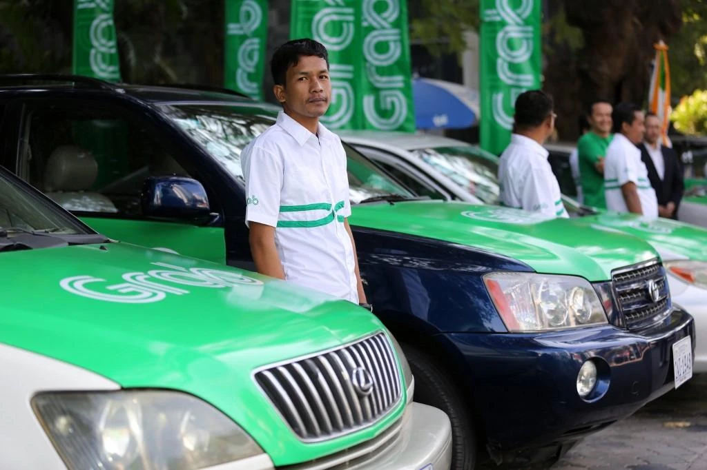 Grab raises $300 million for fintech arm’s ambitious expansion