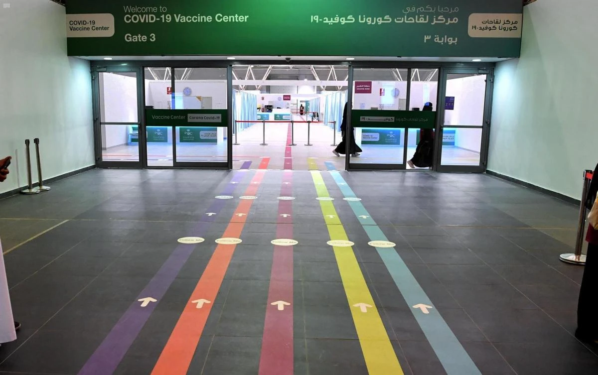 The coronavirus pandemic has affected around 91.6 million people globally and the death toll has exceeded 1.98 million. (File/SPA)