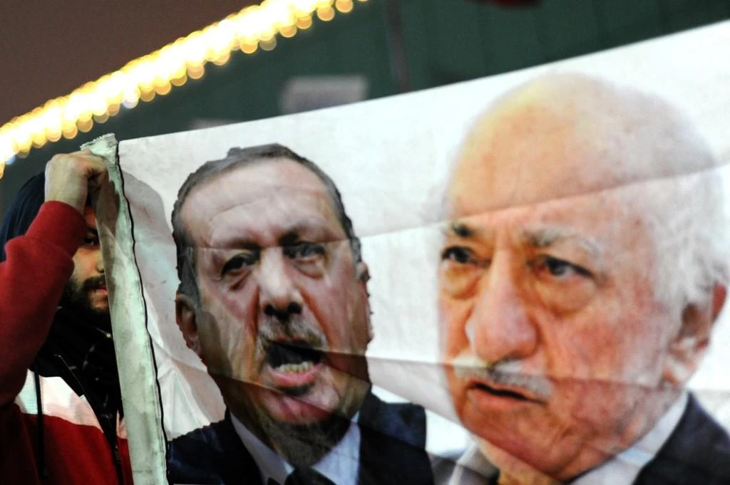 Turkey orders 238 detained in military probe over Gulen links