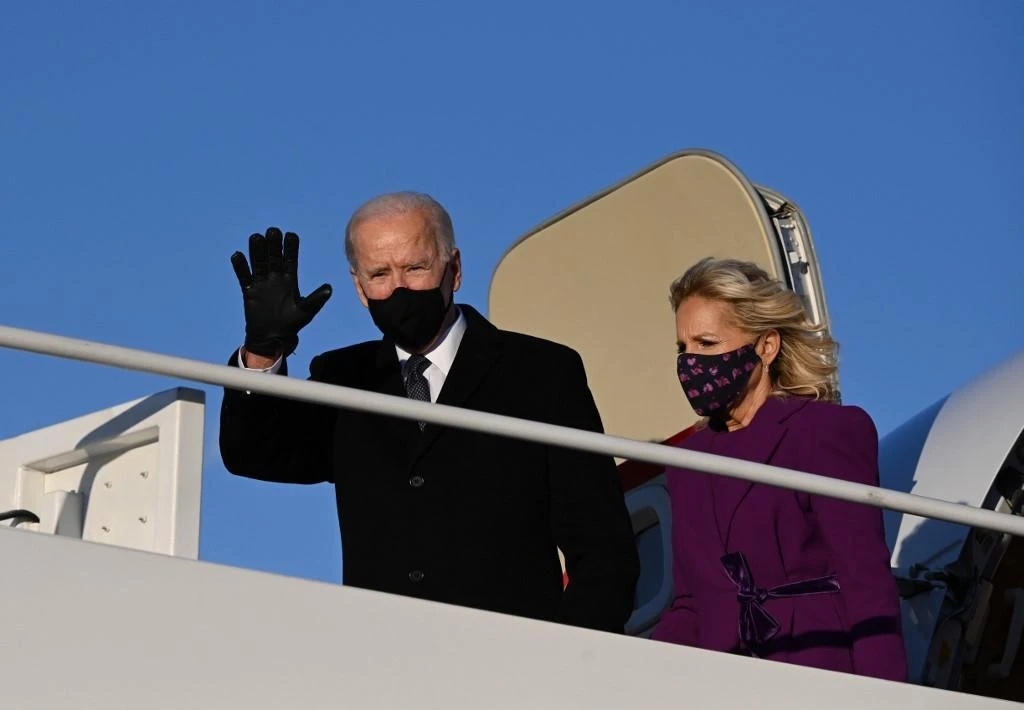World leaders welcome US transfer of power