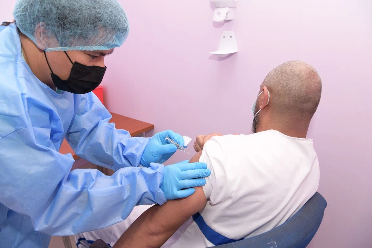 UAE confirms record 3,529 new COVID-19 cases plus 4 more deaths