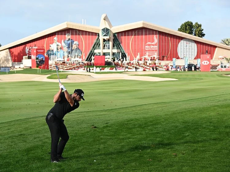 Hatton leads interrupted Abu Dhabi second round