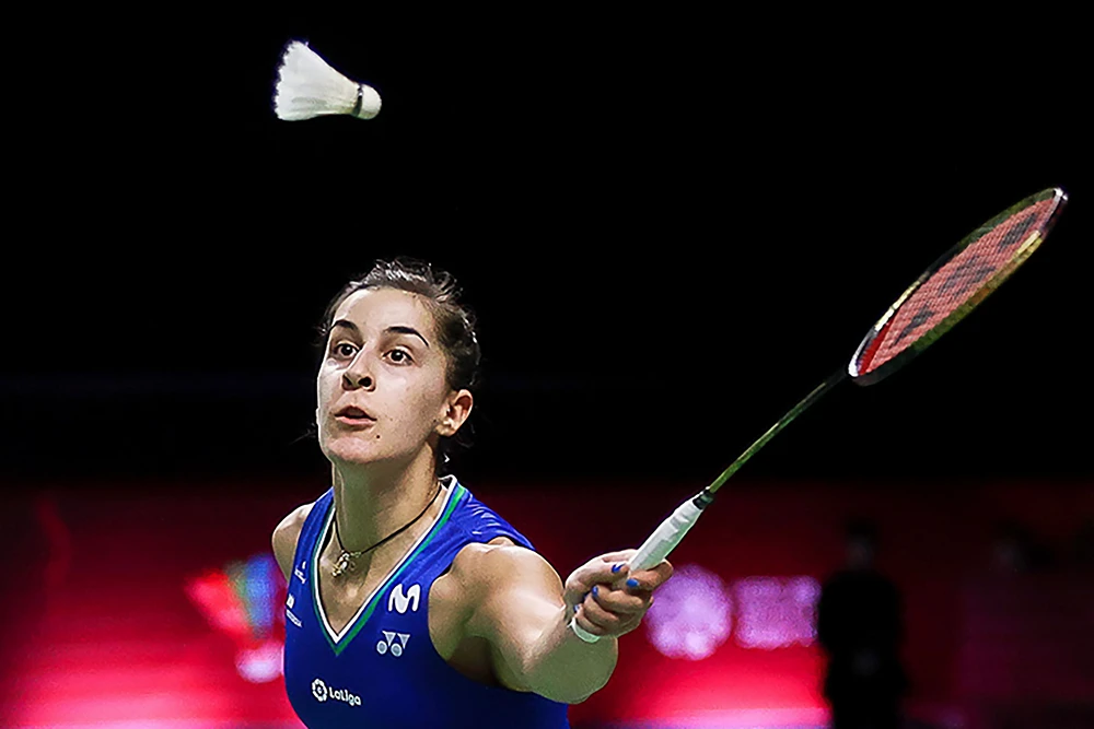 Marin and Axelsen claim back-to-back badminton titles in Bangkok