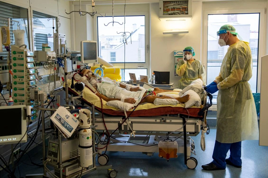 The WHO advised clinicians to put patients into the awake prone position, on their front, shown to improve the oxygen flow. (AFP)