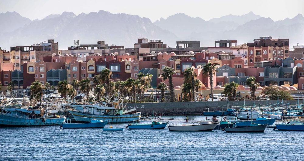 Security and aviation experts inspect Hurghada airport to prepare for return of Russian tourists