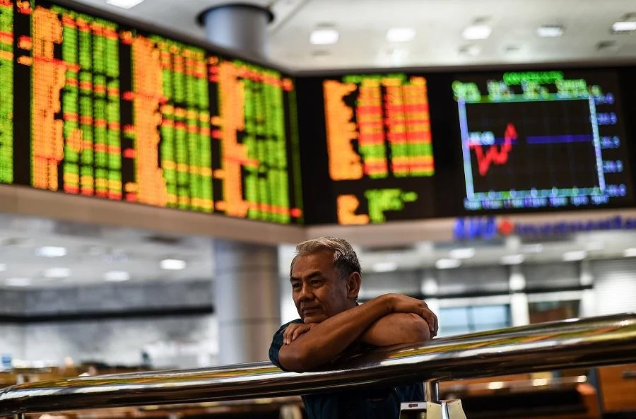 Asian shares rally as retail crowd catch silver bug