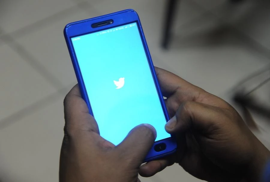 India tells Twitter to comply with order to block accounts