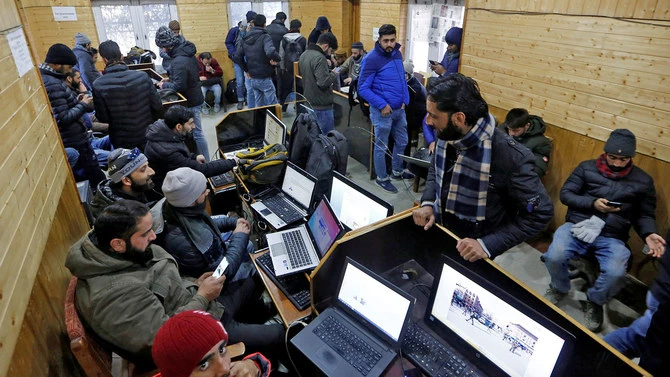 India to lift lengthy Internet clampdown in Kashmir: official