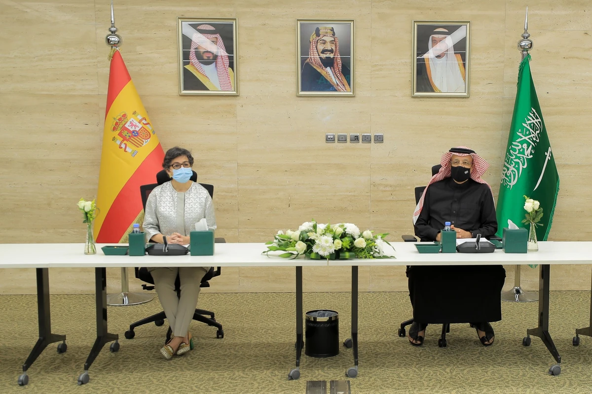 Spain’s Foreign Minister Arancha González Laya meets with Saudi Minister of Investment Khalid Al-Falih in Riyadh on Tuesday, Feb. 9, 2021. (Twitter/@Khalid_AlFalih)