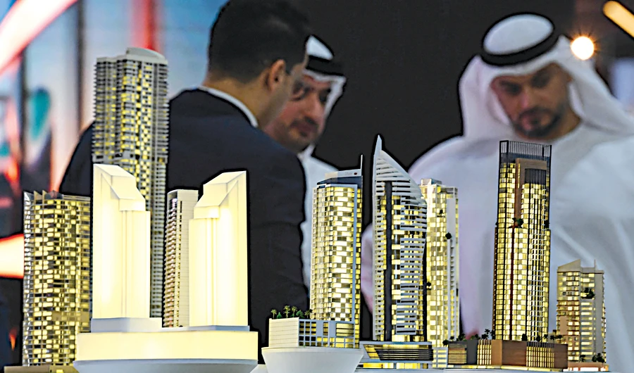 January started the 2021 Dubai real estate market off a positive footing, with Property Finder reporting 3,300 transactions worth AED 6.74 billion ($1.84 billion). (AFP)