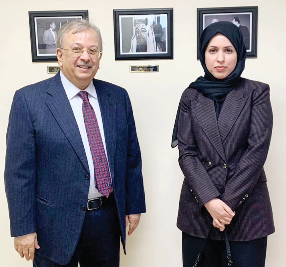 Ambassador Abdallah Al-Mouallimi receives Qatari Ambassador Sheikha Alya Al-Thani at his office in New York. (SPA)