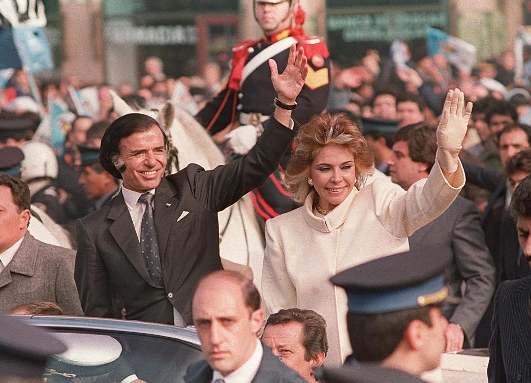 Carlos Menem, a former Argentine president who delivered short-lived economic stability and forged close ties with the US in the 1990s, has died. (File/AFP)