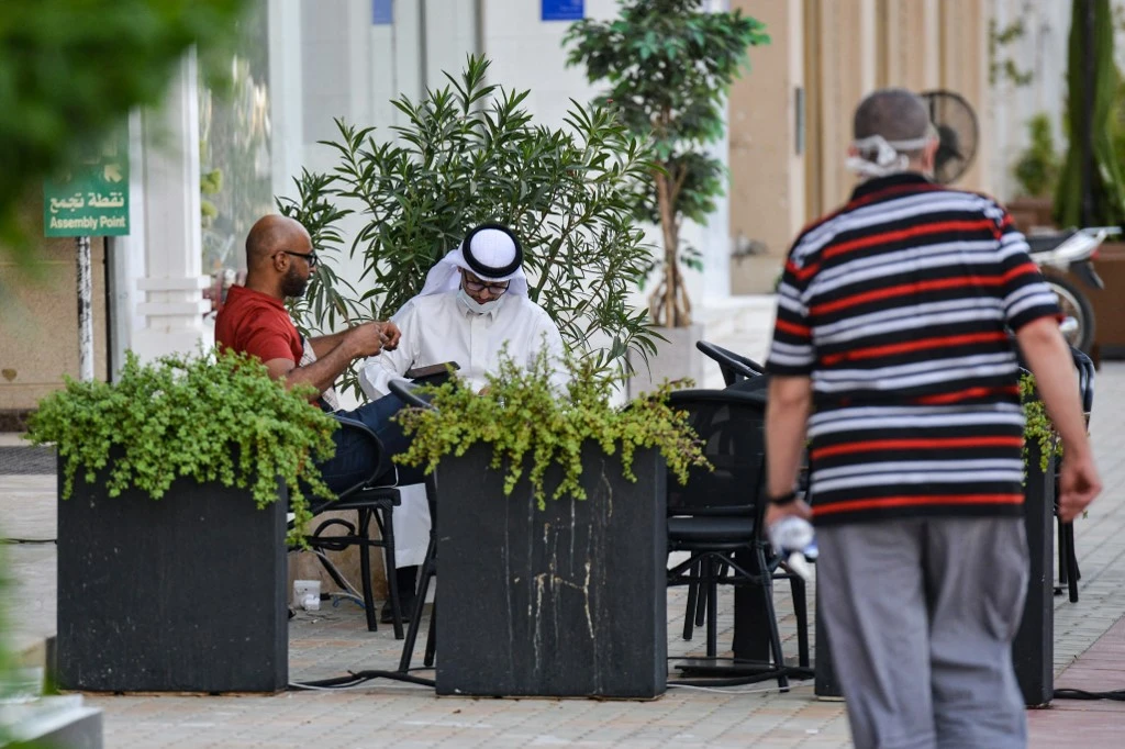 Saudi authorities have been urging everybody to remain on high alert and continue following precautionary measures to curb the spread of COVID-19. (AFP file photo)