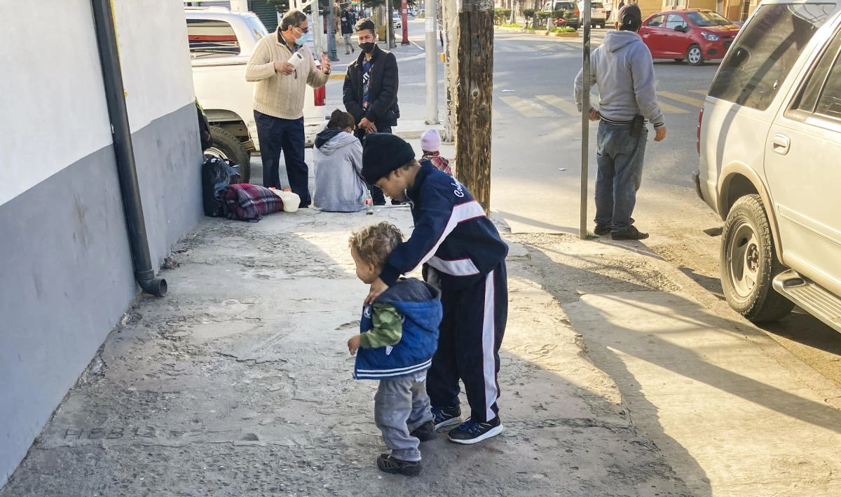 US officials say two of the border crossings can each handle up to 300 asylum seekers a day and a smaller crossing can take fewer. (AP)