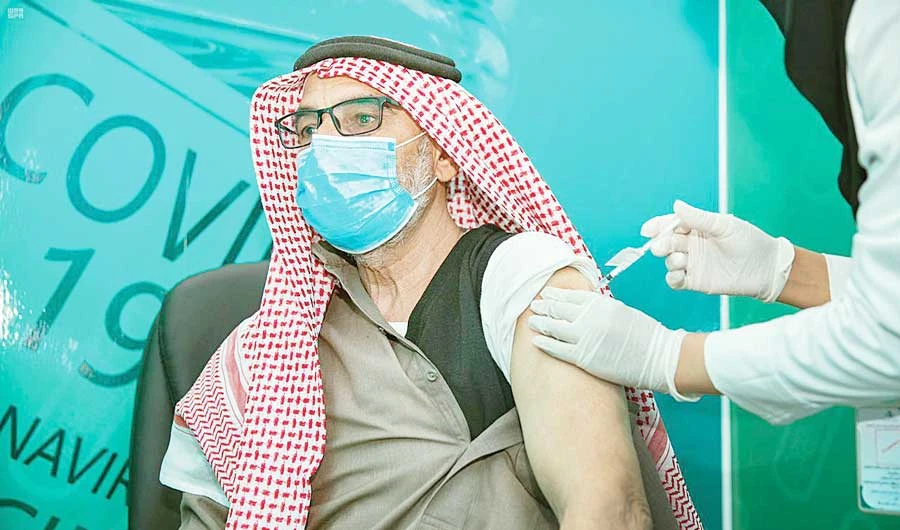 More than 630,000 people have been vaccinated so far as the Kingdom steps up its inoculation program. (SPA)