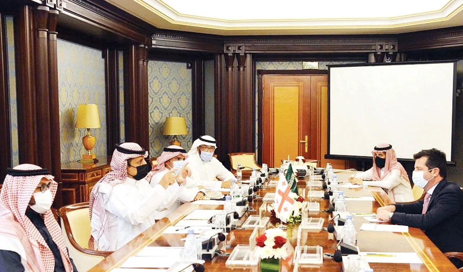 A Saudi Shoura Council committee holds meeting with Georgian Ambassador Vakhtang Jaoshvili in Riyadh on Monday. (SPA)