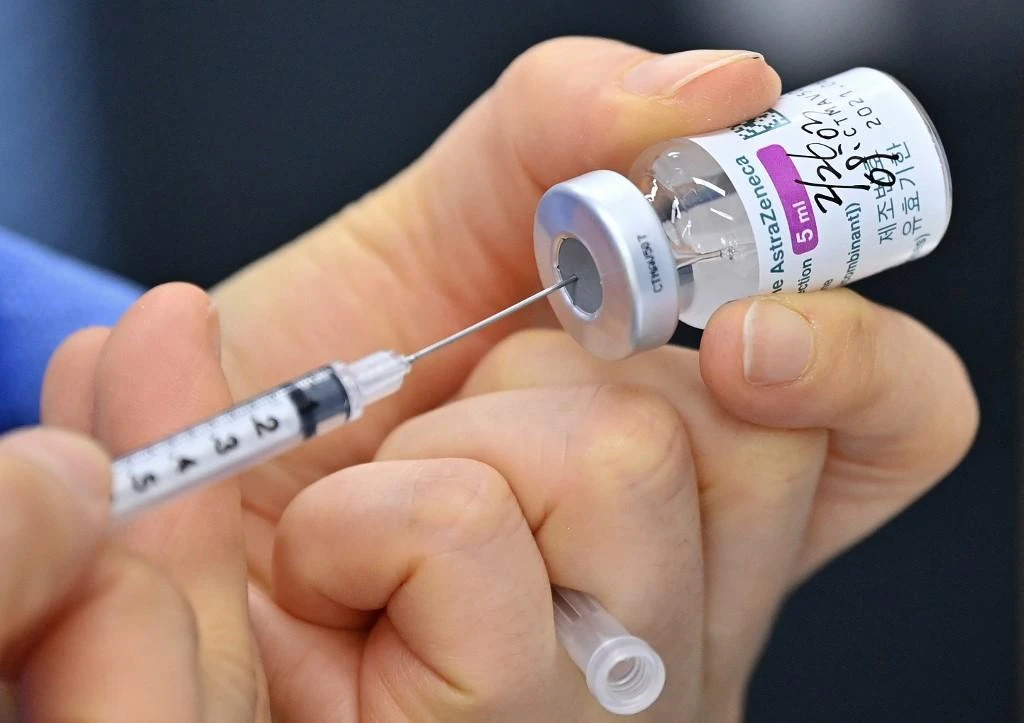 The Korea Disease Control and Prevention Agency (KDCA) had allowed health care workers to use the remaining doses if they can squeeze more out of each vial with low dead space syringes. (File/AFP)