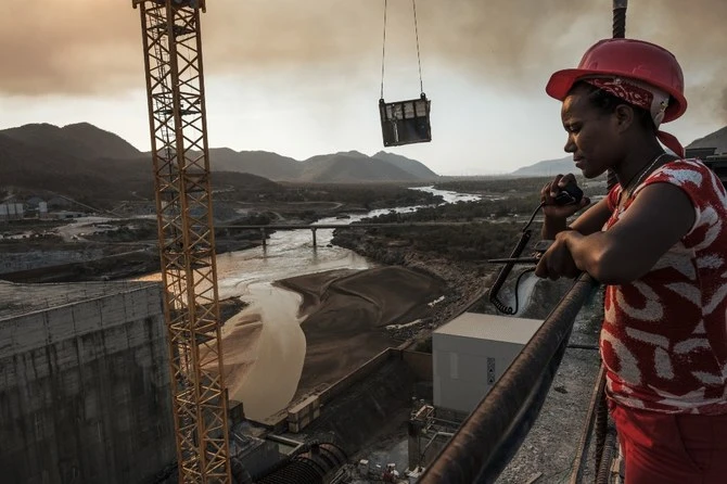 President El-Sisi affirmed Egypt’s position on the imperative to reach a binding legal agreement regarding filling and operating the Grand Ethiopian Renaissance Dam (GERD). (AFP/File Photo)