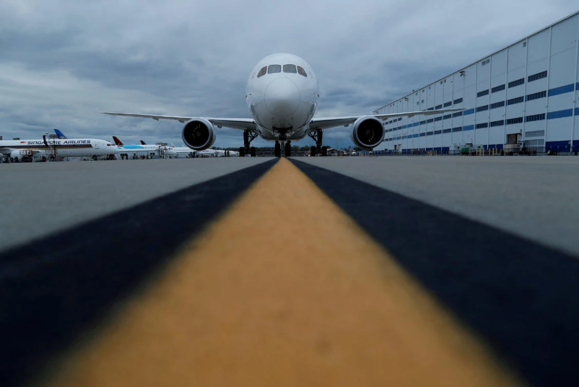 A Boeing plane sits on the tarmac at the Boeing South Carolina Plant in North Charleston, South Carolina, US March 25, 2018. (REUTERS/Randall Hill/File Photo)