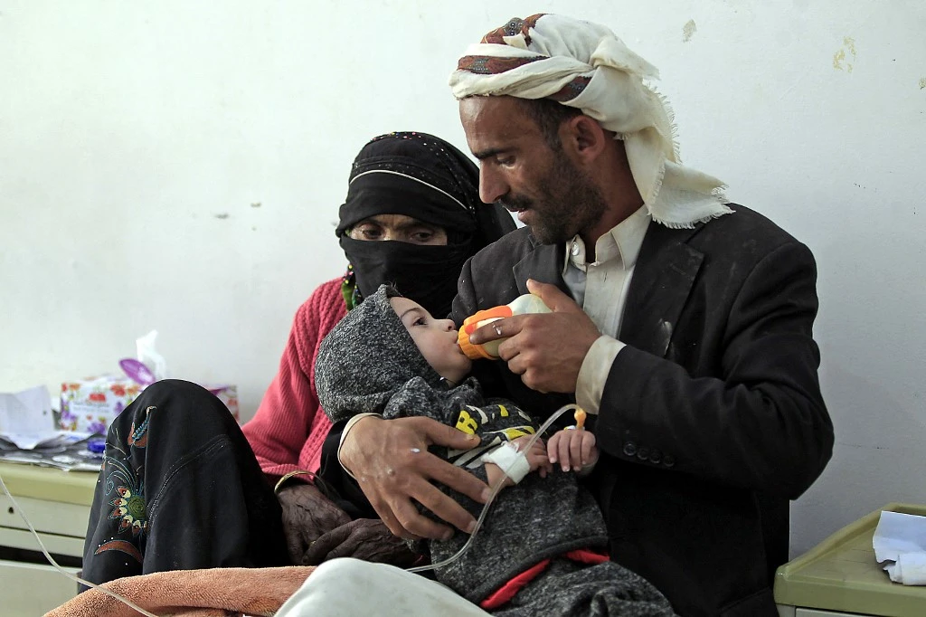 The UK government is considering cutting aid spending in Yemen by 59 percent, meaning a drop to £87 million ($120.4 million) from £164 million pledged last year. (AFP)