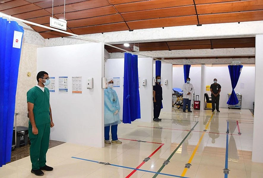 Saudi Arabia’s Ministry of Health said it would now provide the vaccine to other segments of society after covering priority groups. (File/SPA)