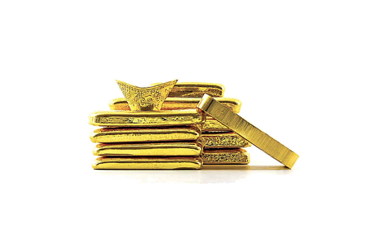 Local gold futures in India traded around 44,400 rupees per 10 grams on Friday, near a one-year low of 44,150 rupees they touched earlier in the week. (Shutterstock)